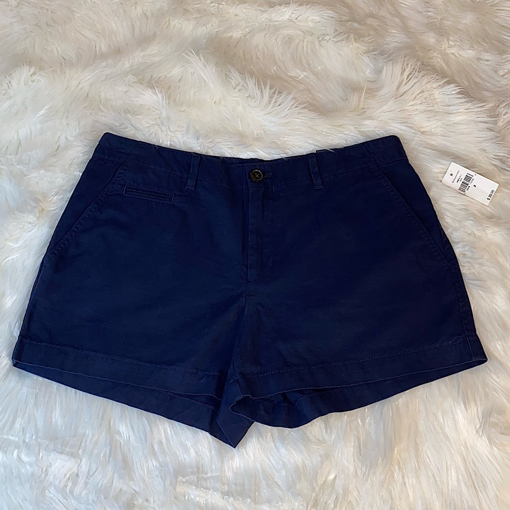 GAP new with tags size 2 R dark blue shorts